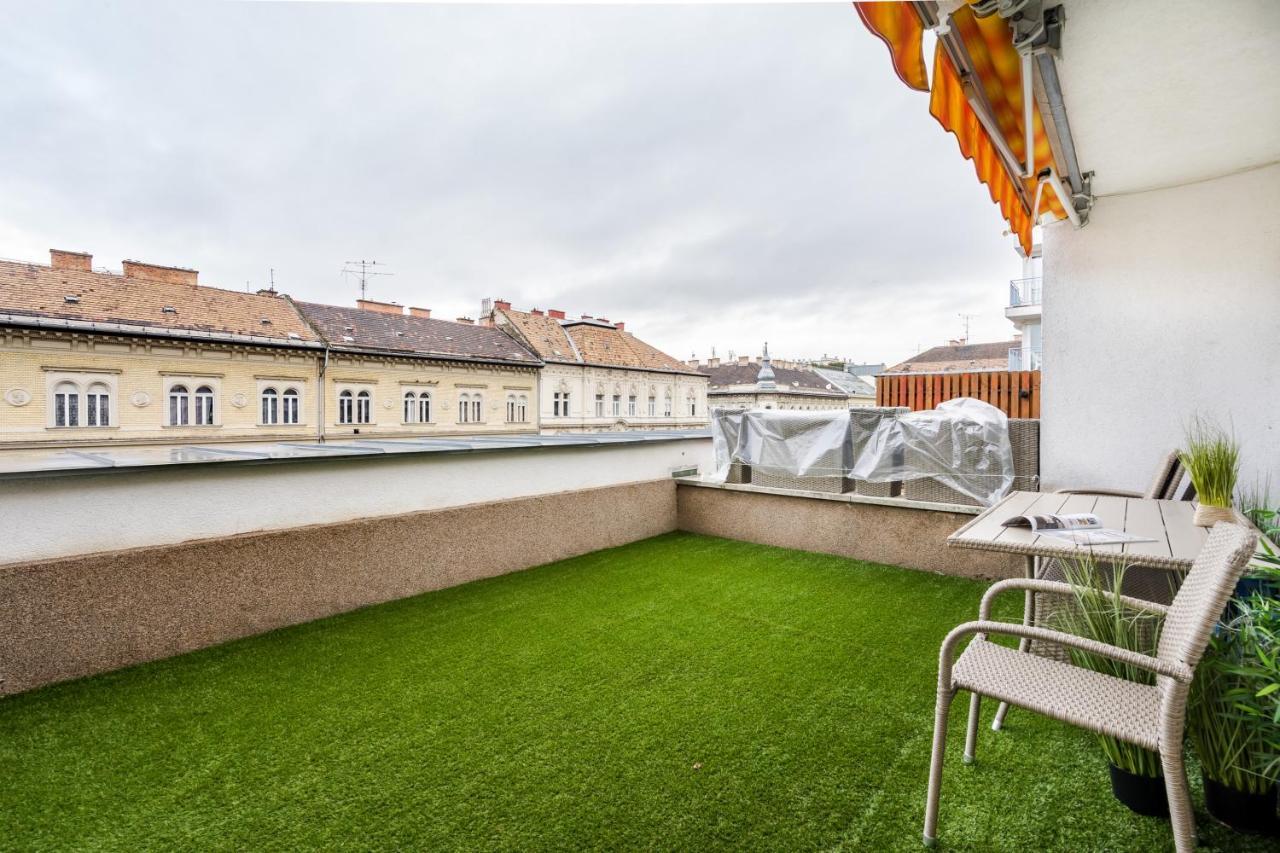 Bpr Garay Suite With Rooftop Terrace & A/C Budapesta Exterior foto
