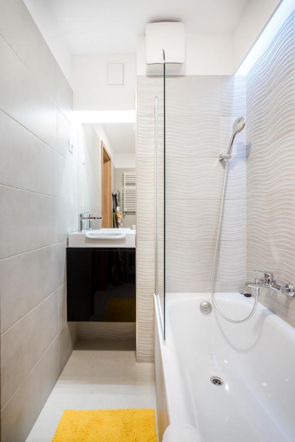 Bpr Garay Suite With Rooftop Terrace & A/C Budapesta Exterior foto